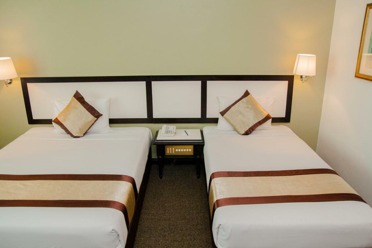 Summit Hotel Subang Usj Subang Jaya Esterno foto